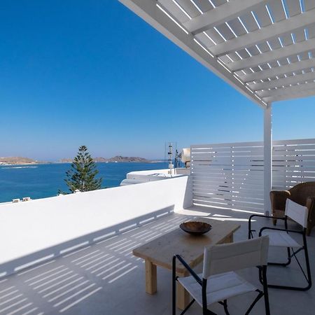Lorenzo Studios&Suites Paros Naoussa Esterno foto