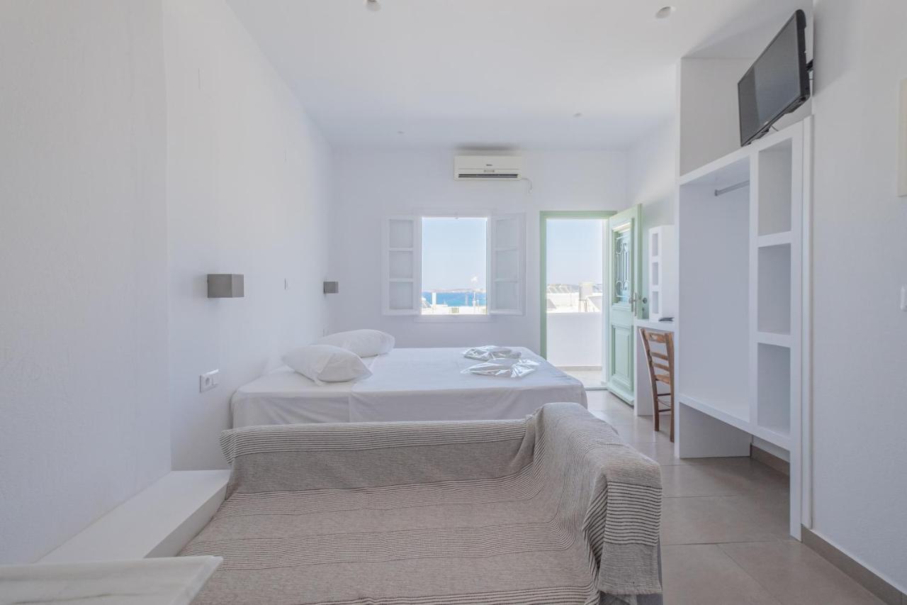 Lorenzo Studios&Suites Paros Naoussa Esterno foto