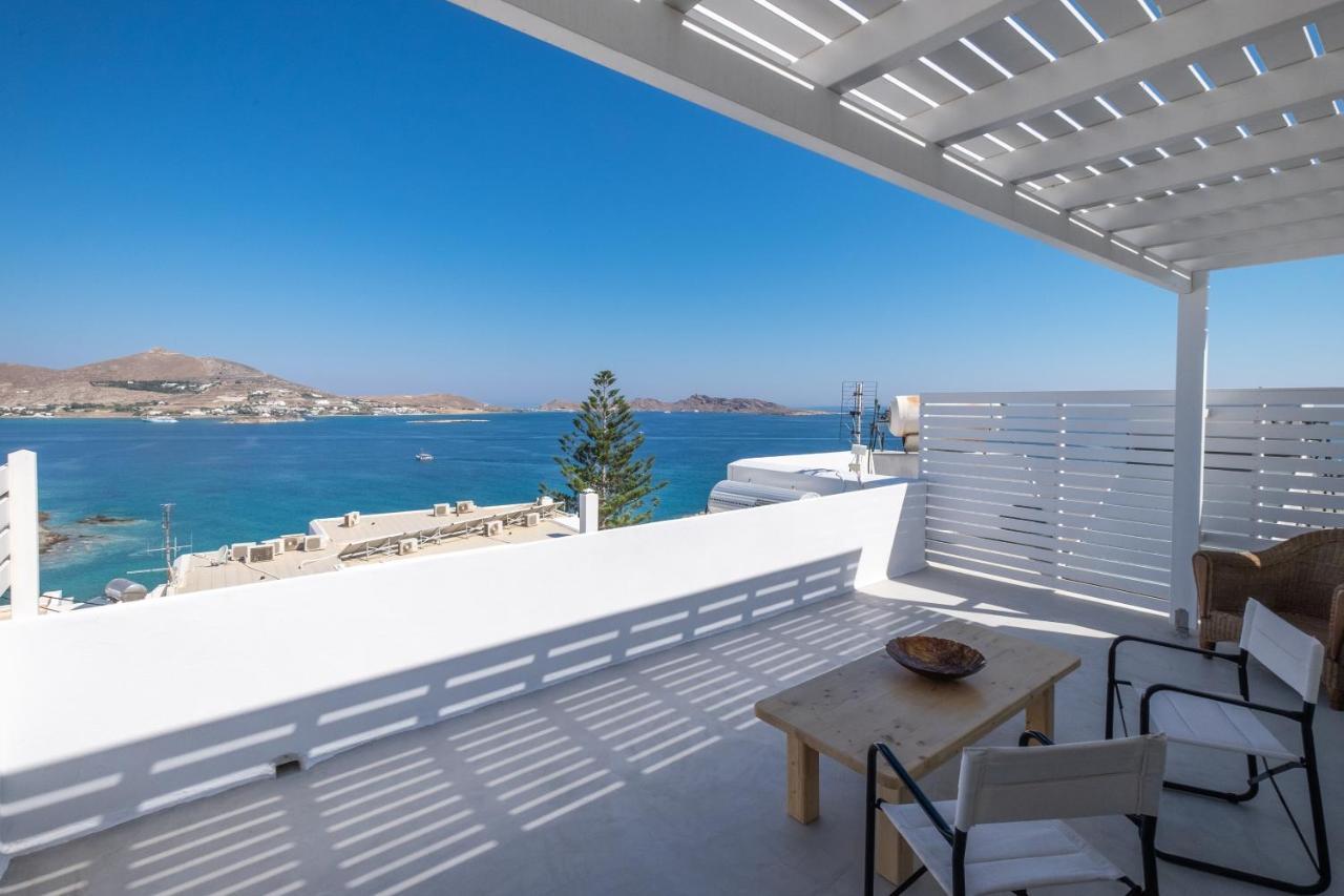 Lorenzo Studios&Suites Paros Naoussa Esterno foto