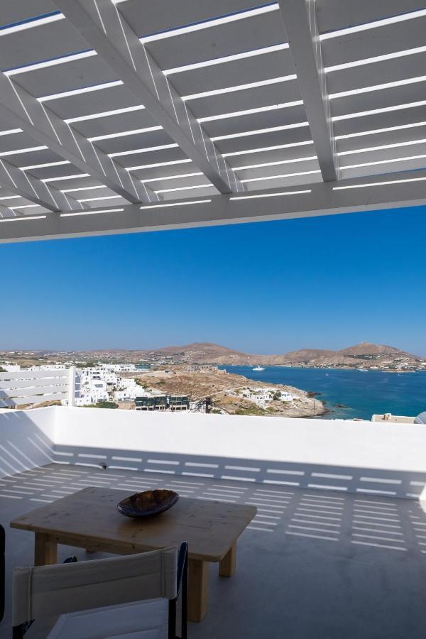 Lorenzo Studios&Suites Paros Naoussa Esterno foto