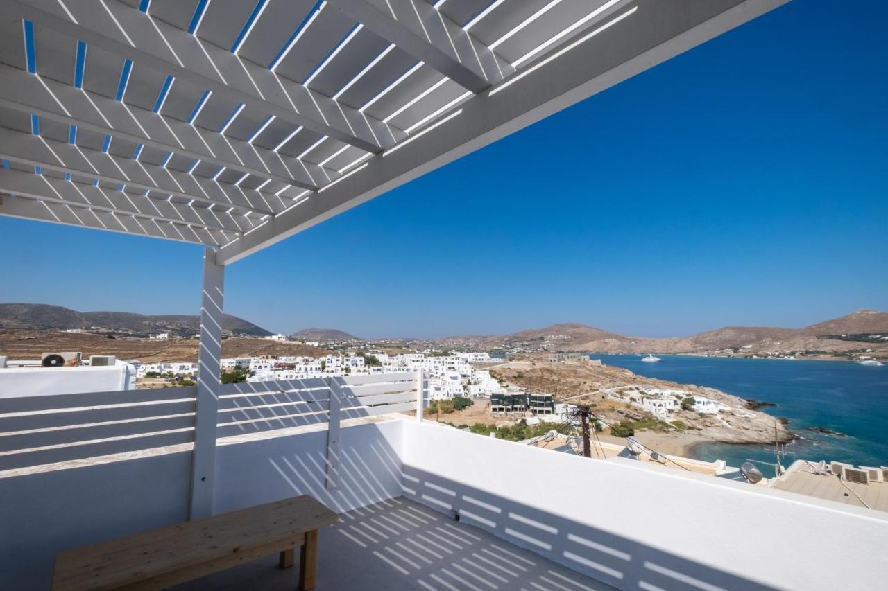 Lorenzo Studios&Suites Paros Naoussa Esterno foto